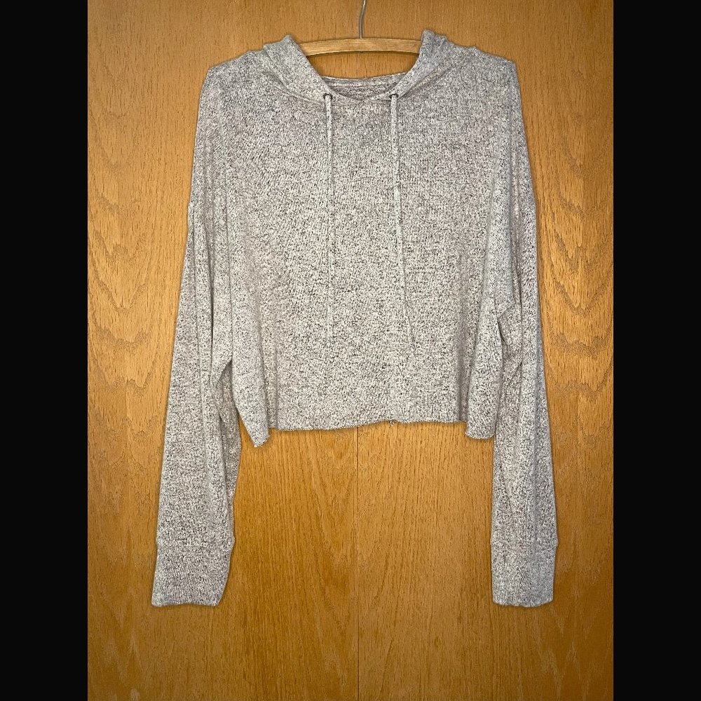 So Lounge Life Cropped Cozy Pullover Hoodie Size L